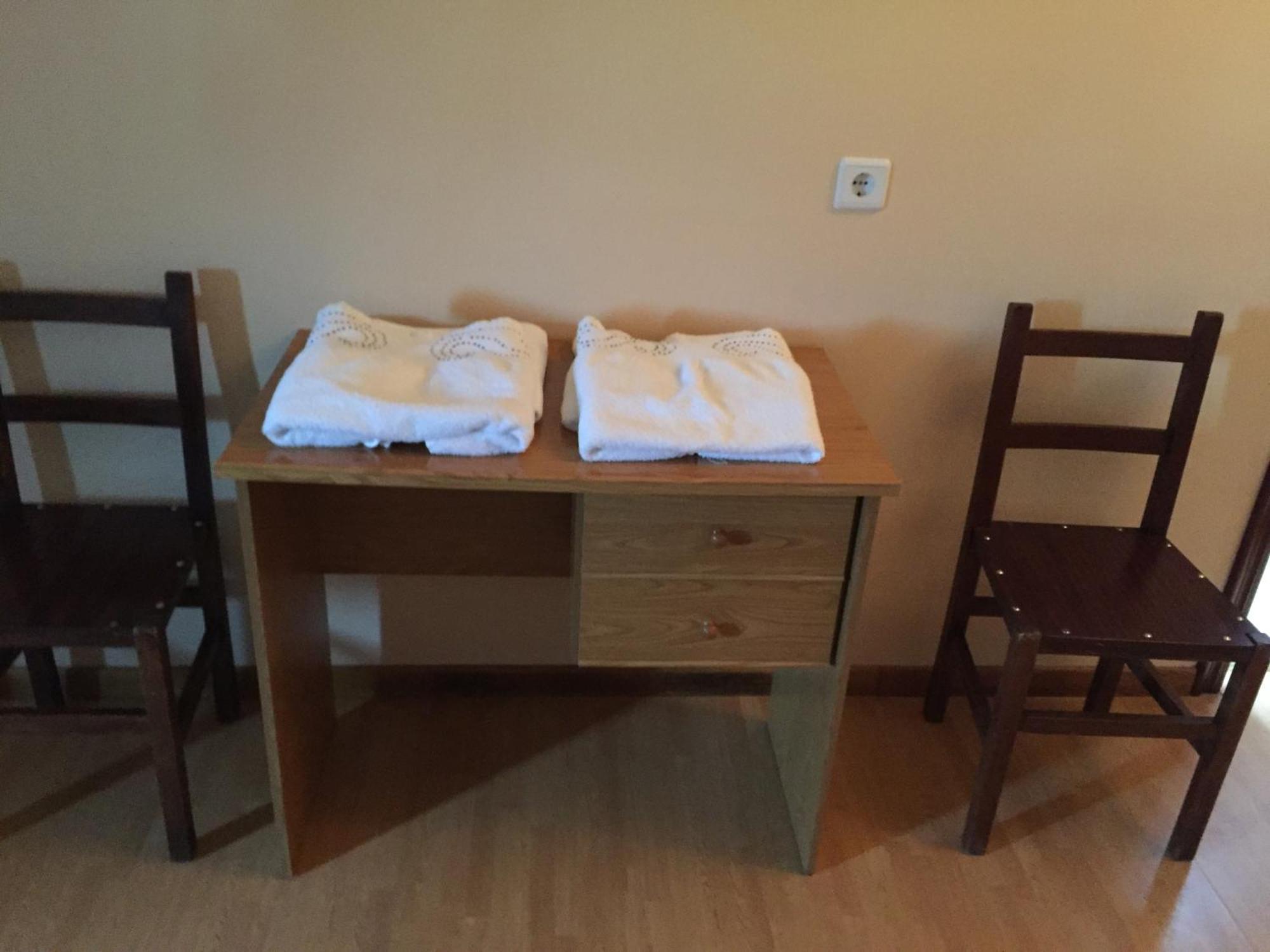 Hotel Santa Cruz Монтаос Номер фото