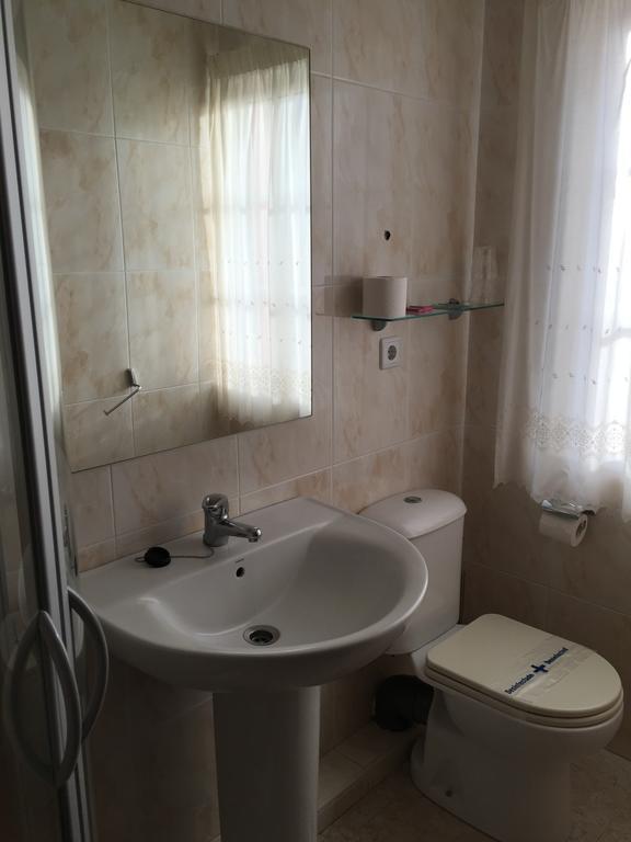 Hotel Santa Cruz Монтаос Номер фото