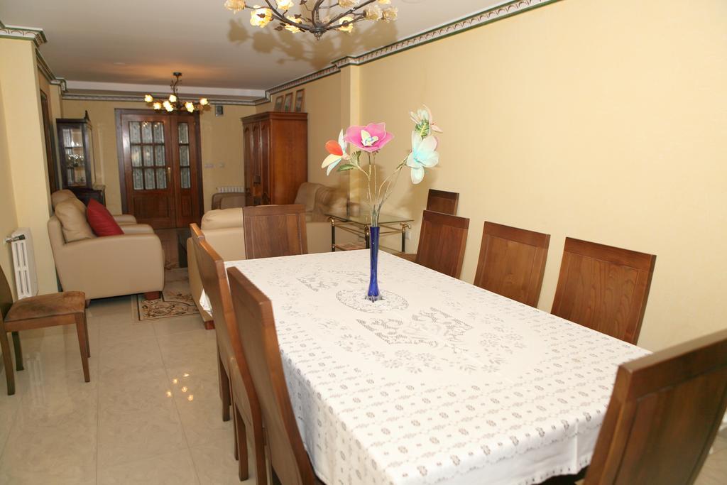 Hotel Santa Cruz Монтаос Экстерьер фото