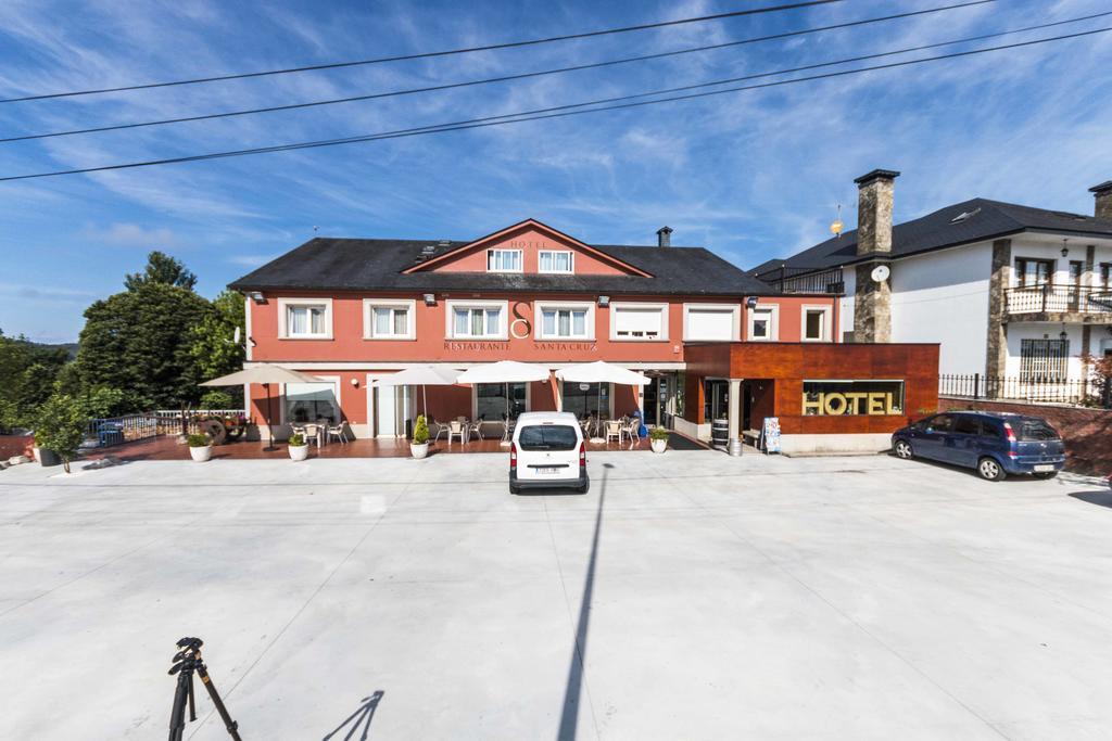 Hotel Santa Cruz Монтаос Экстерьер фото